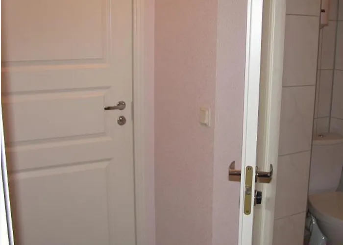 Economy Baltics - Narva 16 Apartament Tallin